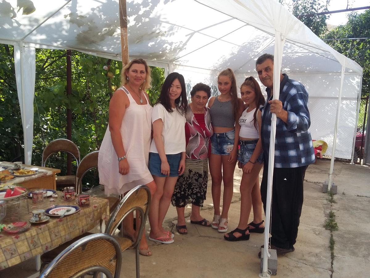 Shushan Guest House Yeghegnadzor Esterno foto